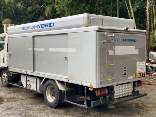 トラック荷台BOX  ボトルカー？　3面扉