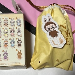 ラブブ　Pin for love (L)の画像