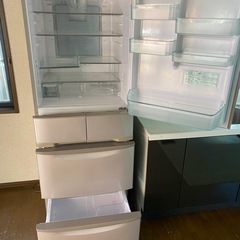 ⭕️ 冷蔵庫　一万円の画像