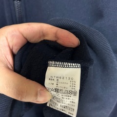 THE NORTH FACE パーカー ネイビーの画像