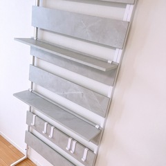 【短期掲載商品】新品‼︎ オシャレな背面ウォールラック😊の画像