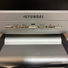 モニター　おそらく19型の画像