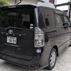 トヨタ ヴォクシー の画像