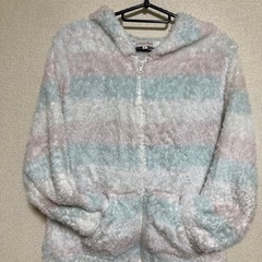 これから寒くなるのでモコモコです。の画像