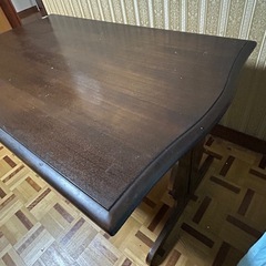 木製テーブル（無料）の画像