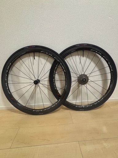 フルクラム クワトロカーボン