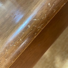 ダイニングテーブルの画像