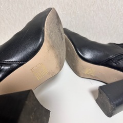 リリーブラウン スリムフィット ロングブーツ 黒 23.5cm Mの画像