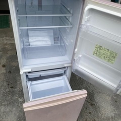 NO B567🌈福岡市内配送設置無料✨🌈137L 2ドア冷蔵庫 つけかえどっちもドア シャープ SJ-14E3-KP キーワード ピンク系 単身用 一人暮らし用の画像