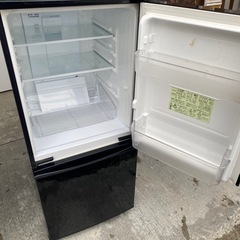 NO B568🌈福岡市内配送設置無料✨🌈シャープ SHARP 冷蔵庫（137L・つけかえどっちもドア） ブラック系 SJ-14W-Bの画像