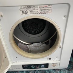 日立 衣類乾燥機 5kg DE-N50WV 2020年製 スタンド付の画像