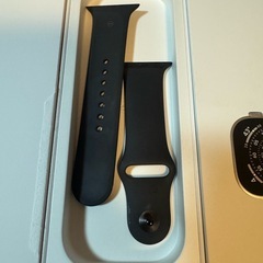 Apple Watch Series 11 (GPS + Cellular モデル） -46mmスレートチタニウムケースとブラックスポーツバンド - S/Mの画像
