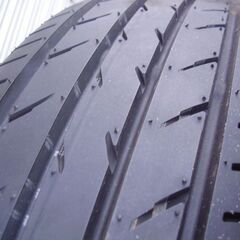 195/65R15 新車外し ﾖｺﾊﾏ ﾌﾞﾙｰｱｰｽ E52 ４本セットの画像