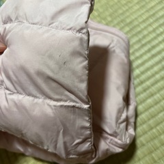 ユニクロ ダウン 90cm くすみピンクの画像