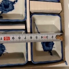 刺身皿と醤油皿のセットの画像
