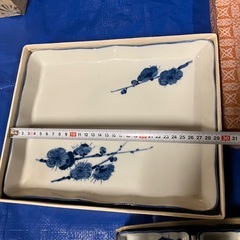 刺身皿と醤油皿のセットの画像