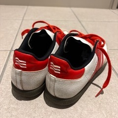 adidas Samba ホワイト/レッドの画像