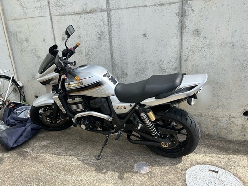 ZRX1200 ダエグ ノーマルシート 標準シート