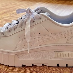 【美品】PUMA 厚底スニーカー　24.5センチの画像