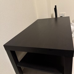 ikeaのテーブルの画像