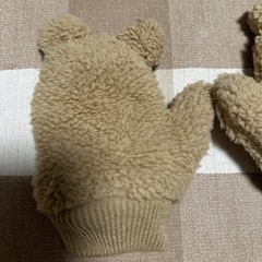 決まりました★クマの手袋の画像
