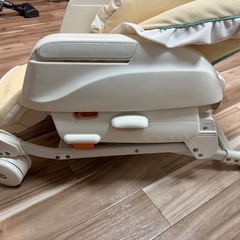 ハイローチェアの画像