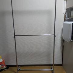  ★無料★ルミナス ハンガーラック★の画像