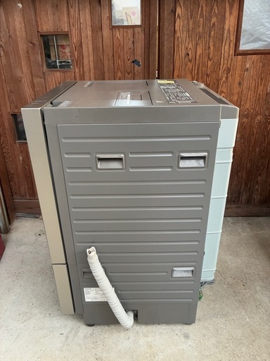 美品！Panasonic パナソニック ドラム式洗濯機 NA-VG2400L 10kg スクエア型