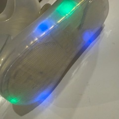 【新品】光るLED シューズ 12-12.5cm　の画像