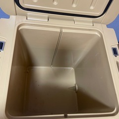 ピースパーク クーラーボックスの画像