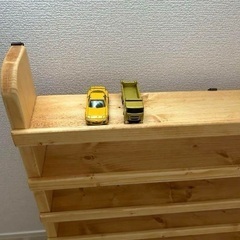 トミカ ミニカー 収納棚の画像