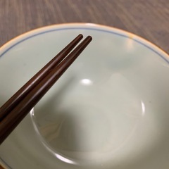 お箸とお茶碗の画像