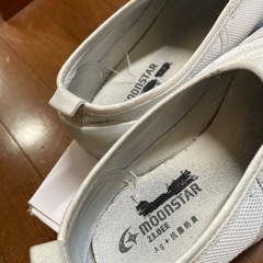中古　ムーンスター　上履きの画像