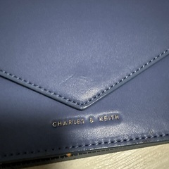 CHARLES & KEITH ショルダーバッグの画像