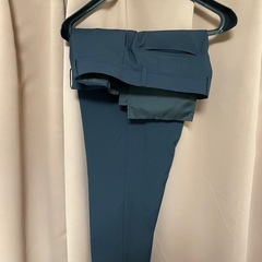 メンズスーツの画像