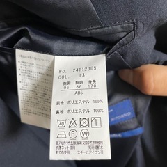 メンズスーツの画像