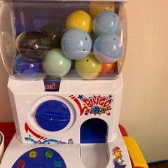 ガチャガチャカプセルマシン（カプセル・コイン付）の画像