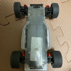 【取引中】ミニッツ　バギー　屋外&屋内用タイヤ付きの画像