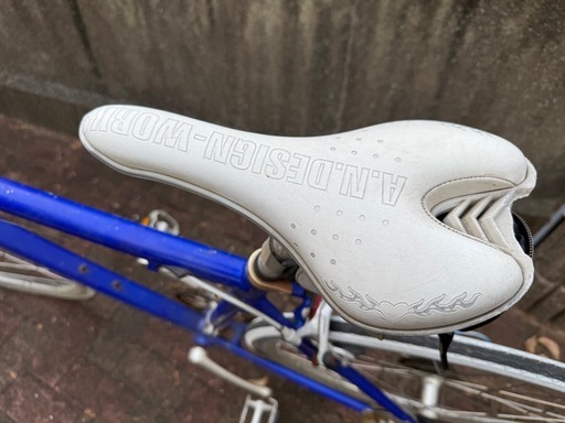 a.n.design works自転車