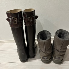 レインブーツとUGGのムートンの画像
