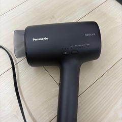 【美品】早い者勝ち！！パナソニック ドライヤー EH-NA0J-A ナノケア　の画像
