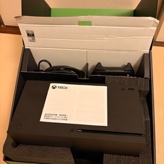 Xbox Series X 美品　モニター等付属品付き！！今週のみのみの画像