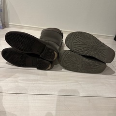 レインブーツとUGGのムートンの画像