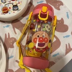 決まりました。アンパンマンの食器セット　の画像