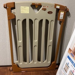 日本育児　ベビーゲート　スマートゲート　階段用　キッチン用　　ペットゲート　の画像