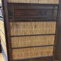 四つ折り和仕切りの画像