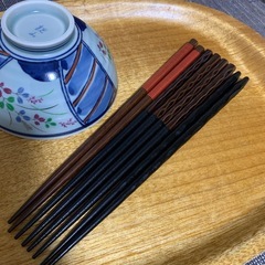 お箸とお茶碗の画像