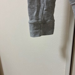 【値下交渉OK】H&Mパーカーの画像