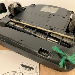 Kobold VR300 ロボット掃除機（ドイツ製）の画像