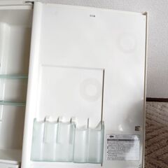 ミラーキャビネット（洗面所の鏡）の画像
